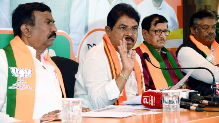 https://salarnews.in/public/uploads/images/newsimages/maannewsimage24062026_213121_R Ashoka.jpg